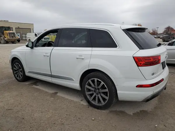 WA1VAAF78HD031685 2017 AUDI Q7 - Image 2