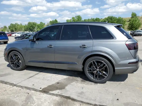 WA1VAAF78HD038555 2017 AUDI Q7 - Image 2