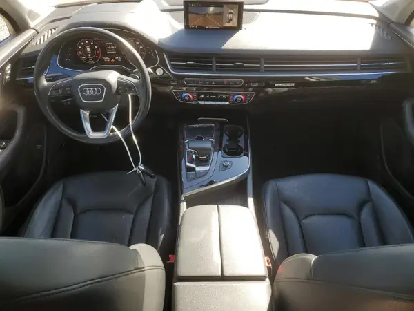 WA1VAAF78HD051015 2017 AUDI Q7 - Image 8