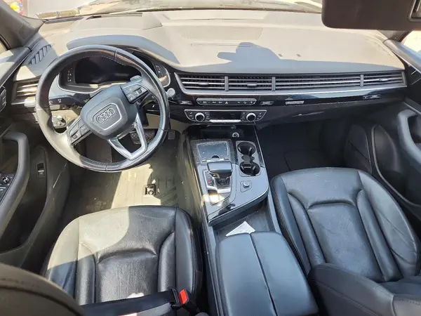 WA1VAAF78HD052584 2017 AUDI Q7 - Image 8