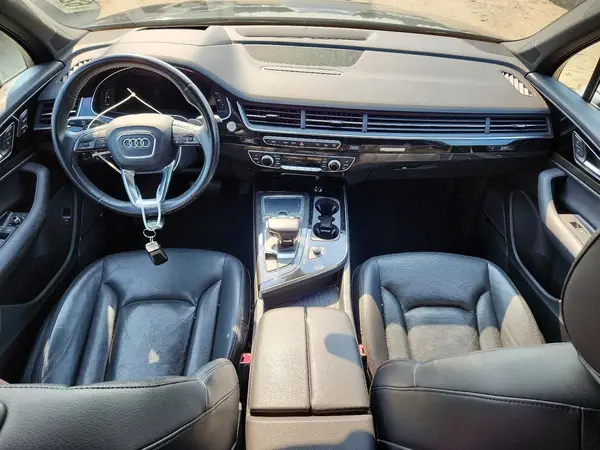 WA1VAAF78HD052763 2017 AUDI Q7 - Image 8