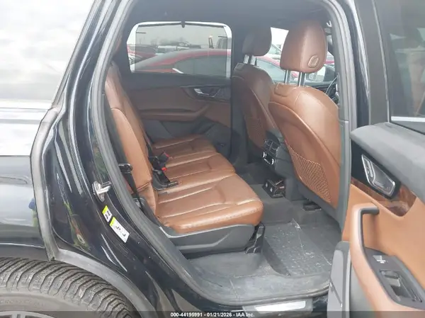 WA1VAAF78HD058384 2017 AUDI Q7 - Image 8