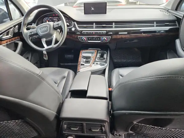 WA1VAAF78JD027867 2018 AUDI Q7 - Image 8