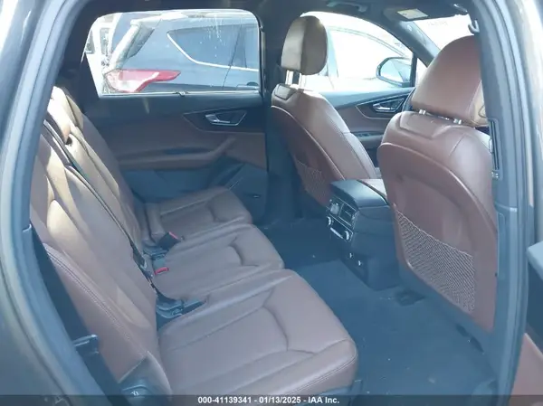 WA1VAAF78JD033975 2018 AUDI Q7 - Image 8