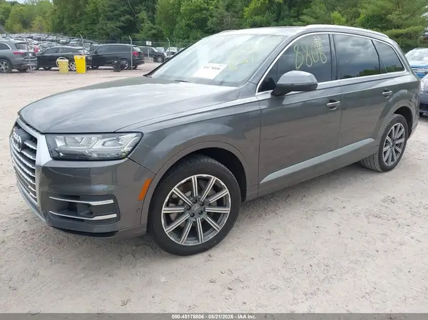 WA1VAAF78KD020726 2019 AUDI Q7 - Image 2