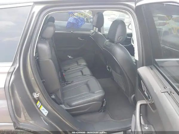 WA1VAAF78KD025828 2019 AUDI Q7 - Image 8