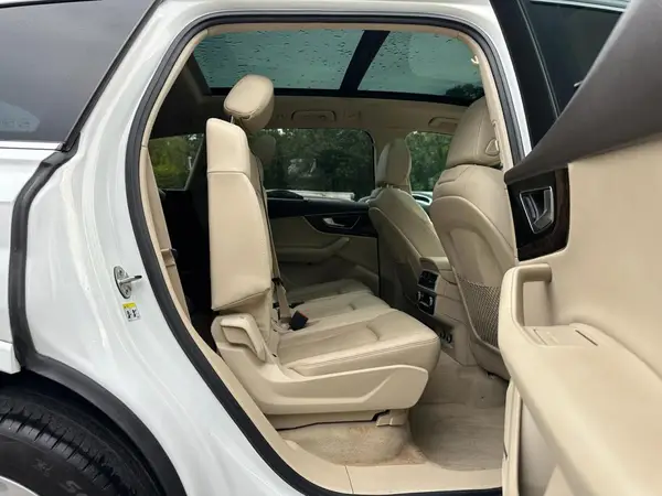 WA1VAAF78KD047893 2019 AUDI Q7 - Image 8