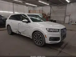 WA1VAAF79HD015866 2017 AUDI Q7