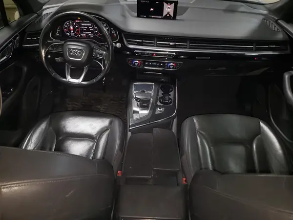 WA1VAAF79HD024261 2017 AUDI Q7 - Image 8