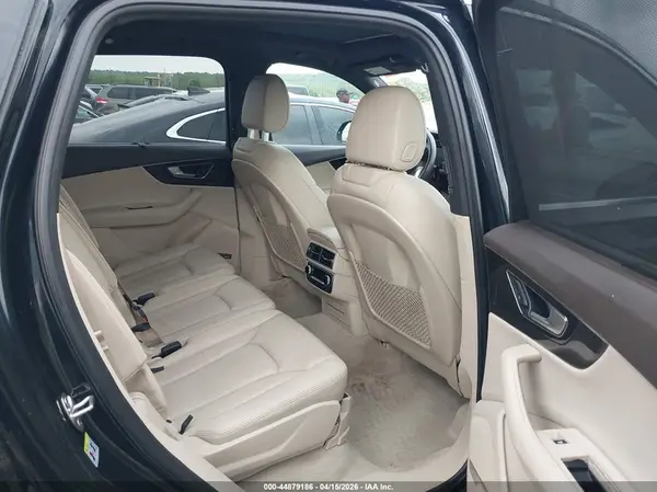 WA1VAAF79HD026818 2017 AUDI Q7 - Image 8