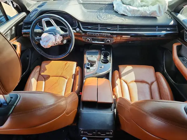 WA1VAAF79HD034174 2017 AUDI Q7 - Image 8