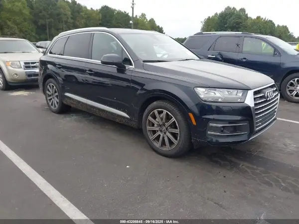 WA1VAAF79HD037138 2017 AUDI Q7 - Image 1