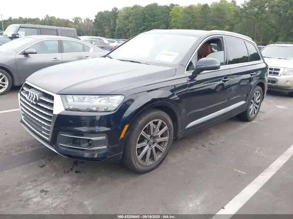 WA1VAAF79HD037138 2017 AUDI Q7 - Image 2
