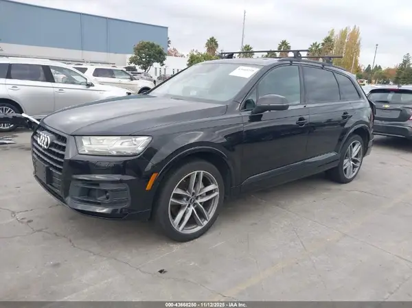 WA1VAAF79HD045403 2017 AUDI Q7 - Image 2