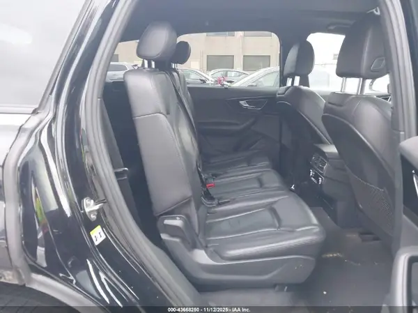 WA1VAAF79HD045403 2017 AUDI Q7 - Image 8