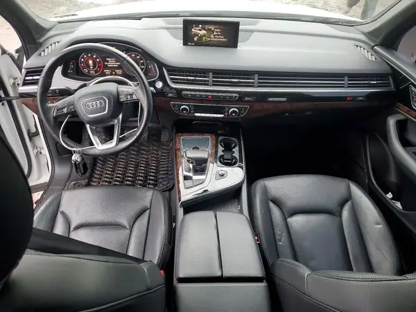 WA1VAAF79HD052285 2017 AUDI Q7 - Image 8