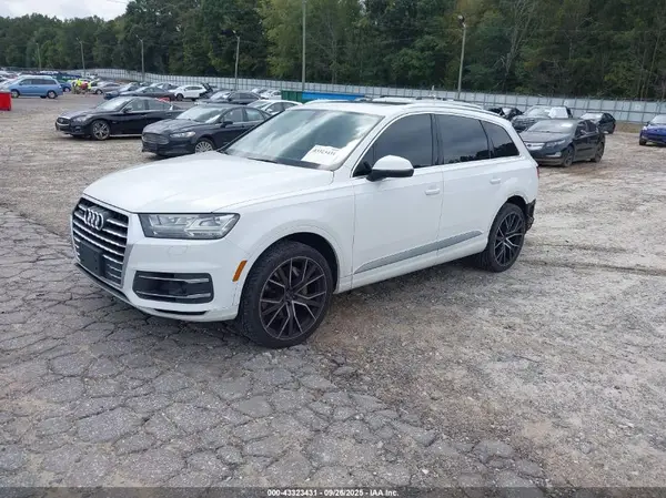 WA1VAAF79HD052870 2017 AUDI Q7 - Image 2