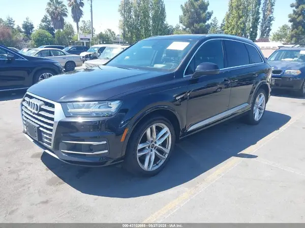 WA1VAAF79JD010544 2018 AUDI Q7 - Image 2