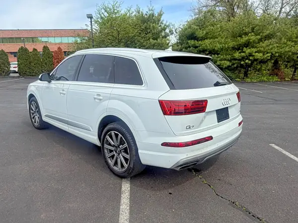 WA1VAAF79JD035539 2018 AUDI Q7 - Image 2