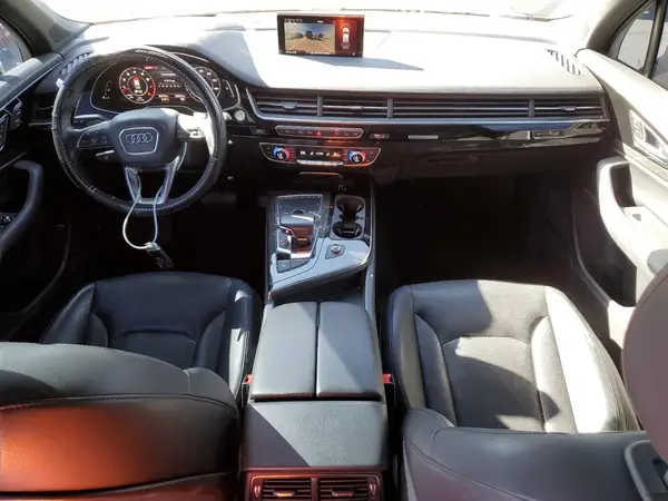 WA1VAAF79JD040577 2018 AUDI Q7 - Image 8