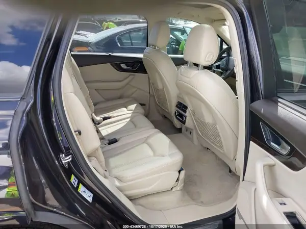 WA1VAAF79JD041759 2018 AUDI Q7 - Image 8