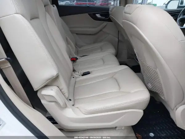 WA1VAAF79JD043477 2018 AUDI Q7 - Image 8