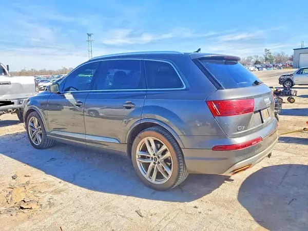 WA1VAAF79JD043950 2018 AUDI Q7 - Image 2