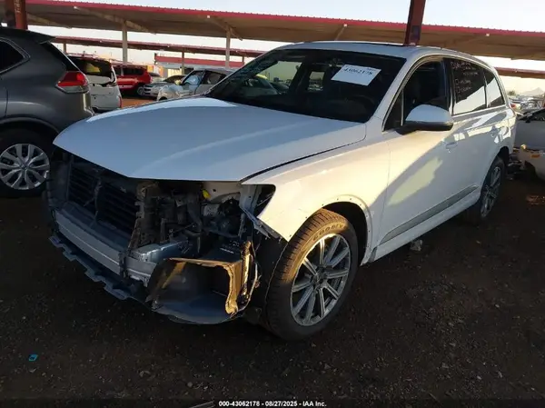 WA1VAAF79JD044421 2018 AUDI Q7 - Image 2