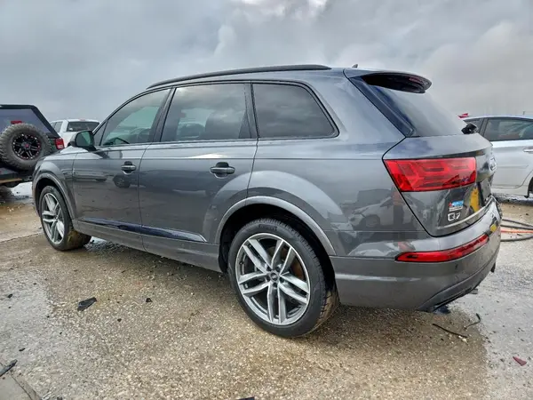 WA1VAAF79JD048243 2018 AUDI Q7 - Image 2