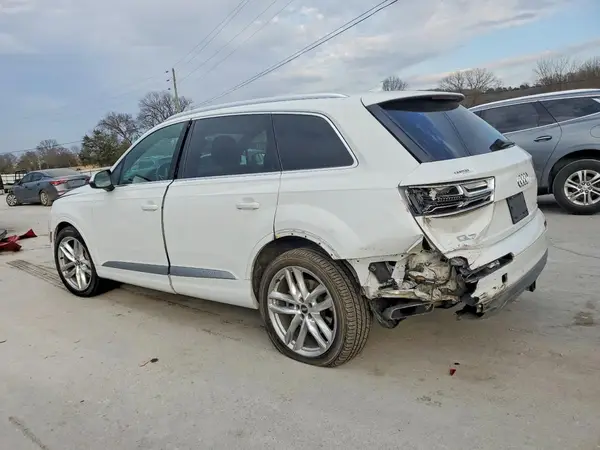 WA1VAAF79JD051496 2018 AUDI Q7 - Image 2