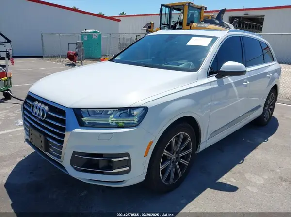 WA1VAAF79KD011968 2019 AUDI Q7 - Image 2