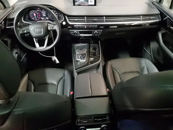 WA1VAAF7XHD000177 2017 AUDI Q7 - Image 8