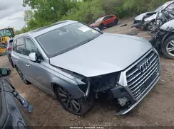 WA1VAAF7XHD003578 2017 AUDI Q7