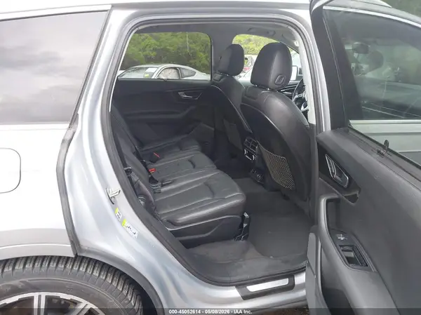 WA1VAAF7XHD003578 2017 AUDI Q7 - Image 8