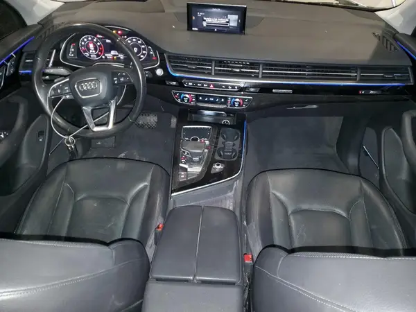 WA1VAAF7XHD003631 2017 AUDI Q7 - Image 8