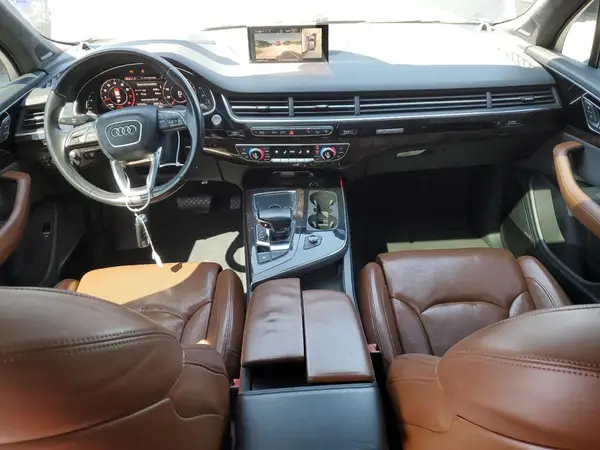 WA1VAAF7XHD008313 2017 AUDI Q7 - Image 8