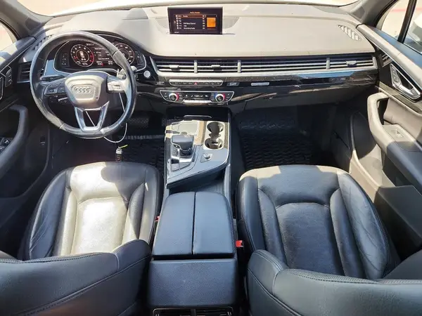WA1VAAF7XHD013382 2017 AUDI Q7 - Image 8