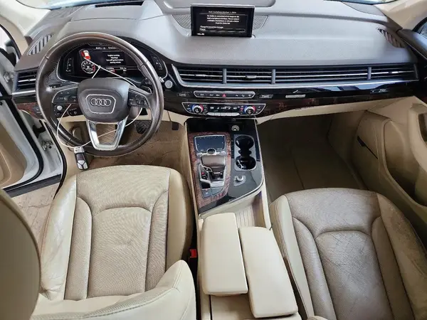WA1VAAF7XHD021109 2017 AUDI Q7 - Image 8