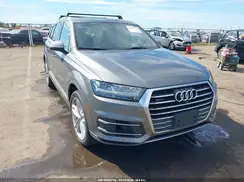 WA1VAAF7XHD027850 2017 AUDI Q7