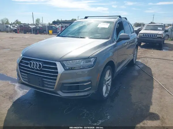 WA1VAAF7XHD027850 2017 AUDI Q7 - Image 2