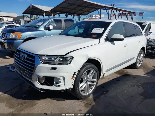 WA1VAAF7XHD029470 2017 AUDI Q7 - Image 2