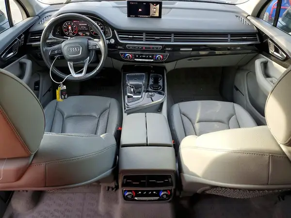 WA1VAAF7XHD030375 2017 AUDI Q7 - Image 8