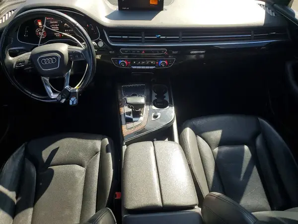 WA1VAAF7XHD033891 2017 AUDI Q7 - Image 8