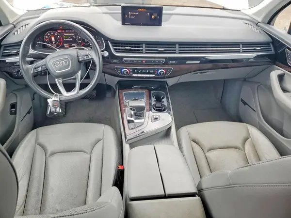 WA1VAAF7XHD034801 2017 AUDI Q7 - Image 8