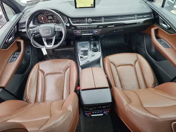 WA1VAAF7XHD040405 2017 AUDI Q7 - Image 8
