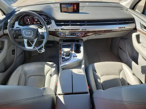 WA1VAAF7XHD045992 2017 AUDI Q7 - Image 8