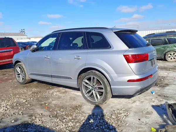 WA1VAAF7XHD049685 2017 AUDI Q7 - Image 2