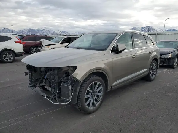 WA1VAAF7XHD052599 2017 AUDI Q7 - Image 1