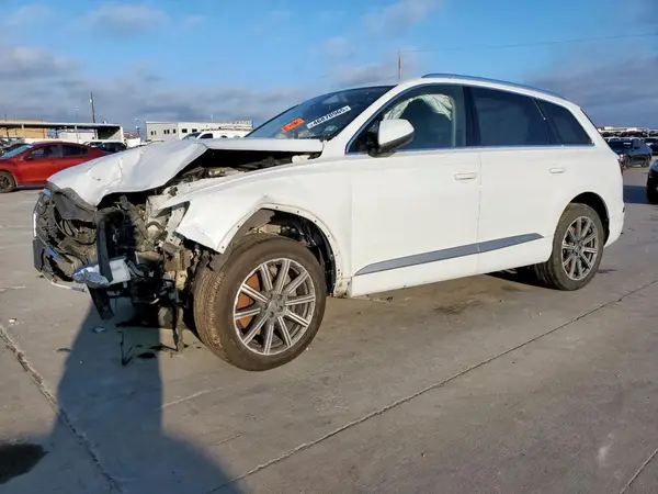 WA1VAAF7XJD005627 2018 AUDI Q7 - Image 1