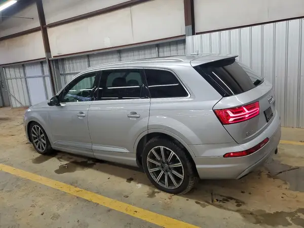 WA1VAAF7XJD014912 2018 AUDI Q7 - Image 2